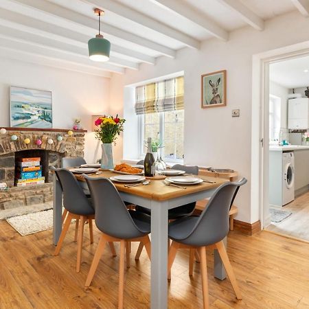 Ivydene - Beautiful Cottage, Stone Throw From Beach, Wonderful Sea Views Saundersfoot Zewnętrze zdjęcie