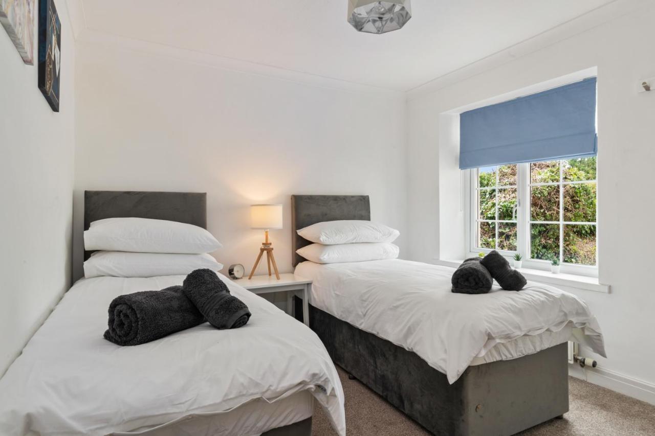 Ivydene - Beautiful Cottage, Stone Throw From Beach, Wonderful Sea Views Saundersfoot Zewnętrze zdjęcie